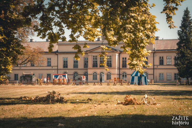 Tostabur kaštieľ v Palárikove