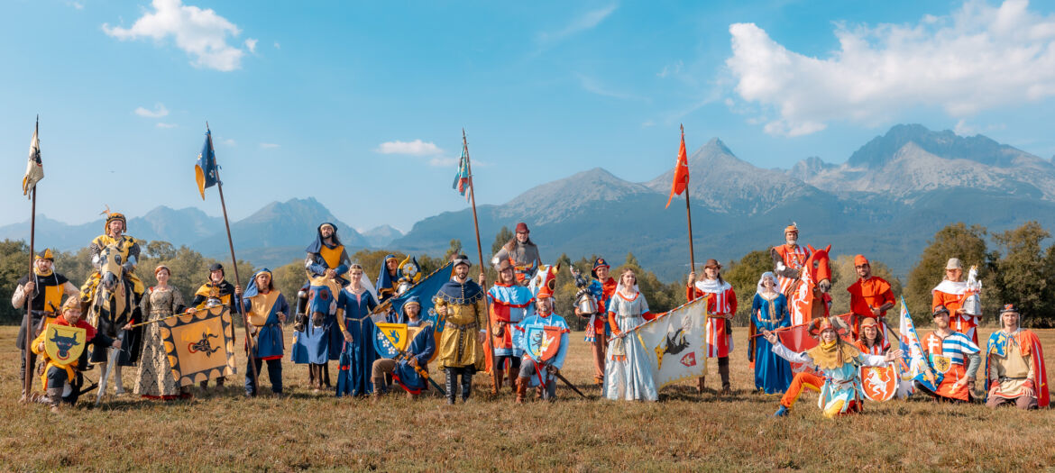 Rytieri pod Tatrami so svojimi družinami