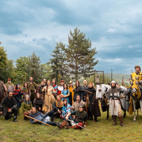 Predstavenie Turnaj odvážnych, stredoveká rozprávka a dobre a zle