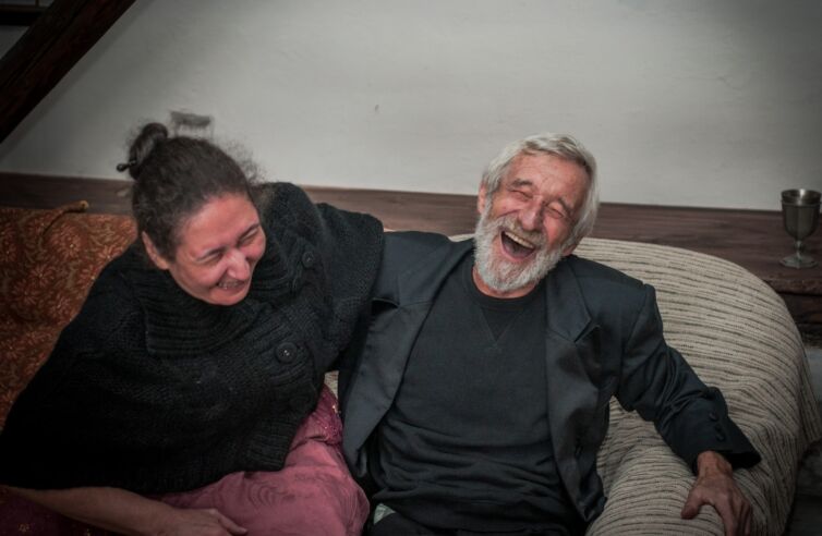 Páni a dámy v kostýmoch z 19-teho storočia, podujatie Menzúra, ktoré organizuje šermiarska skupina TOSTABUR