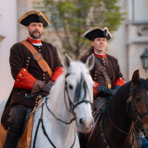 Barokoví jazdci na koňoch - Uhorská dáma a jazdec na koni - Bratislavské mestské dni 2026