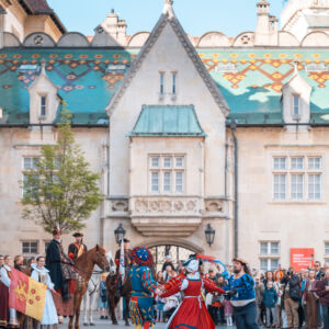 Renesanční tanečníci na Primaciálnom námestí - Bratislavské mestské dni 2026